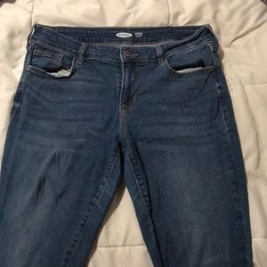 Old Navy Super Skinny Jeans (Size US 10)